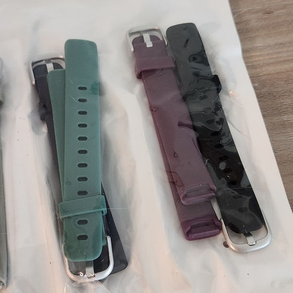 ⌚ 30 Fitbit Luxe Sport Bands Set – 5 Packs of 6 Bands, NEW, Sealed - Picture 5 of 12